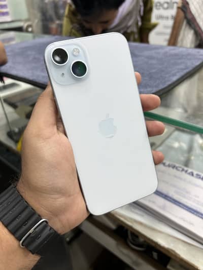 Apple iPhone 15 plus