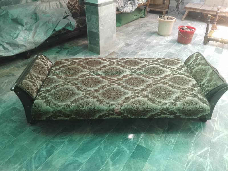 sofa beds 10/10 condition 4