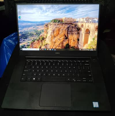 Dell Precision 5520 i7 7th Gen