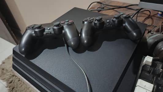PlayStation 4 pro 1tb