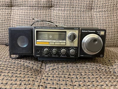 National Panasonic DR-31: 31 Bands Radio