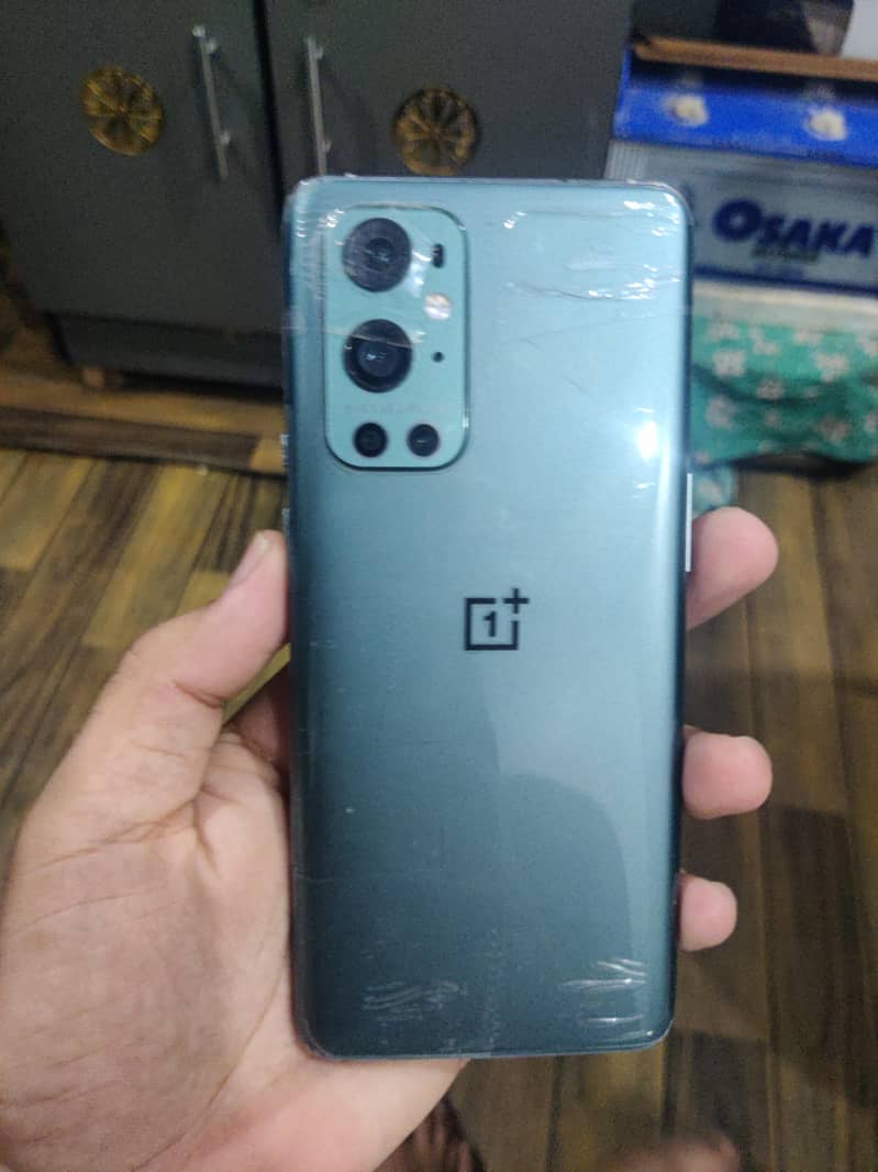 One Plus 9 Pro 0