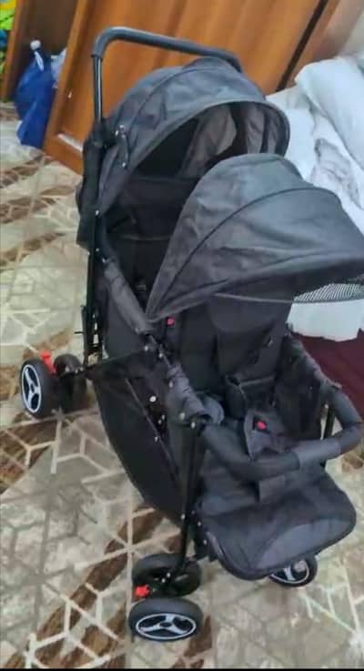 Saudia baby walker