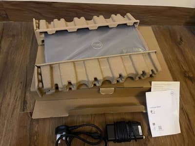 New Laptop Dell Latitude 5520 Core i7 11 Gen Vpro 26GB Ram and 512 GB