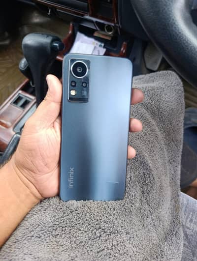Infinix Note 11