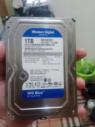 1 TB hard drive for urgent sale