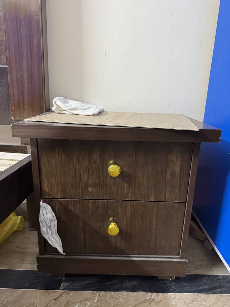 Bed and side table 3