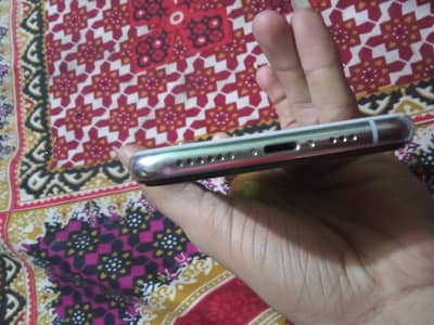 Apple iPhone XS PTA APPROVED 256 GB WHITE COLOUR