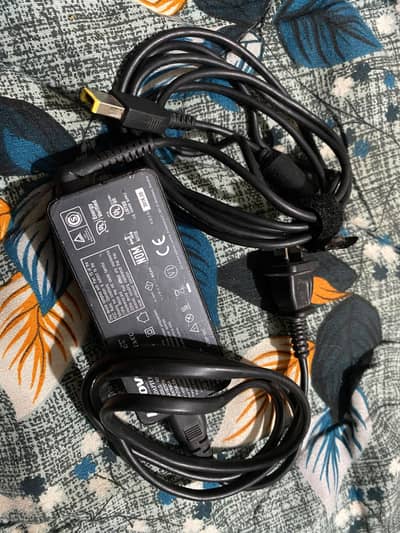 Lenovo 45W Laptop Charger, 20V 2.25A | Square Yellow Tip