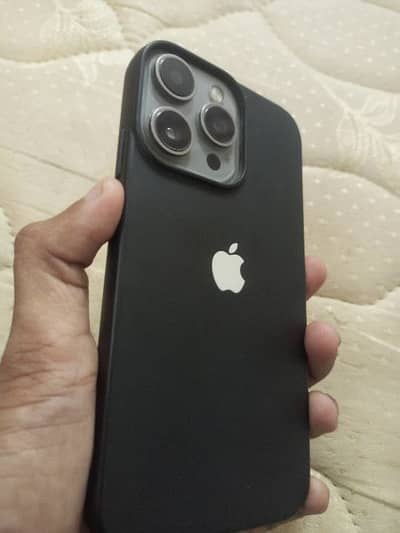 Apple iPhone XR convert 15 pro