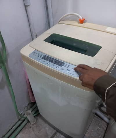 Haier 7.5kg automatic washing machine fully working