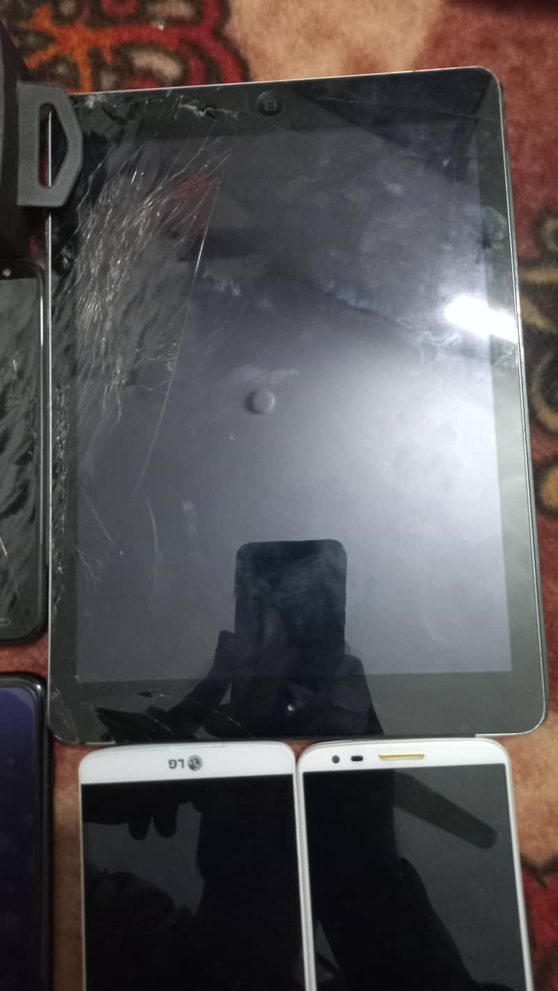 Apple iPhone SE 7