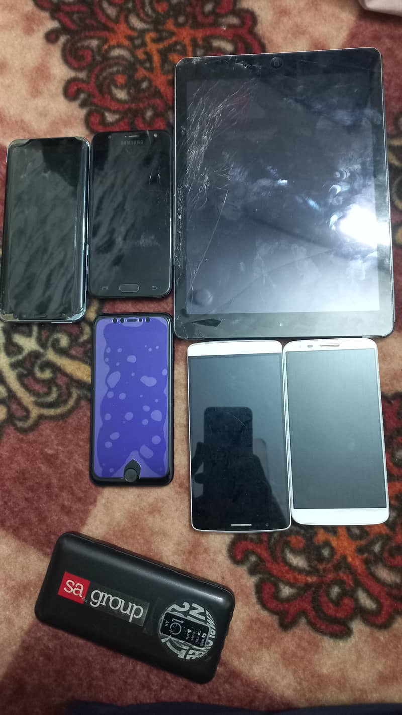 Apple iPhone SE 8
