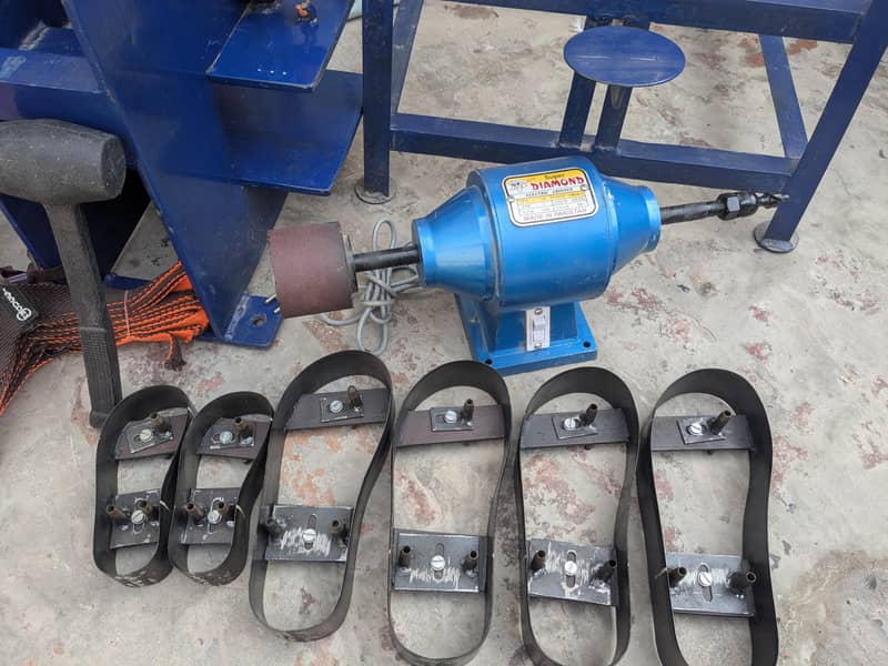 Slipper/Chappal Machine 2