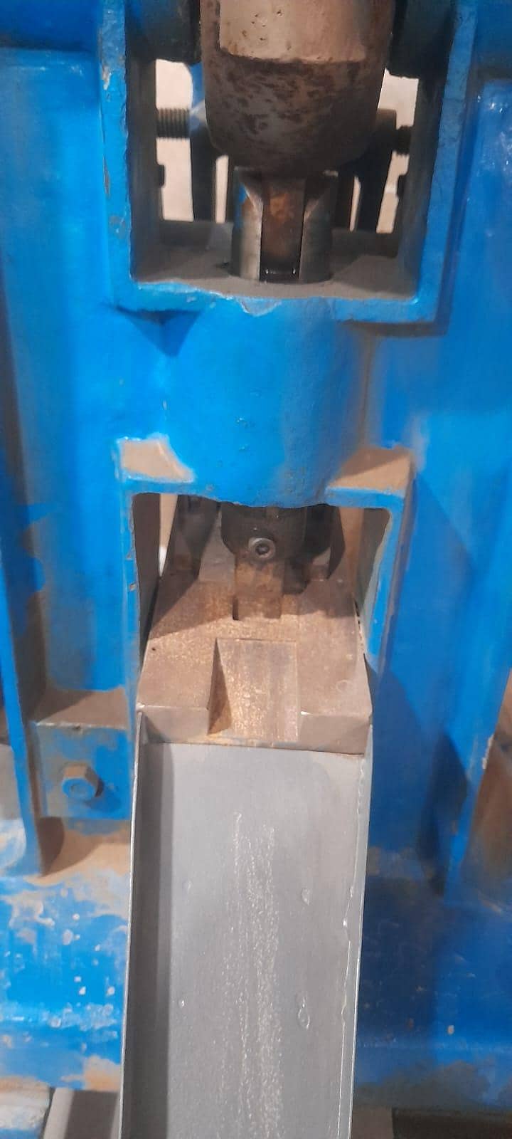 Tablet press machine 1