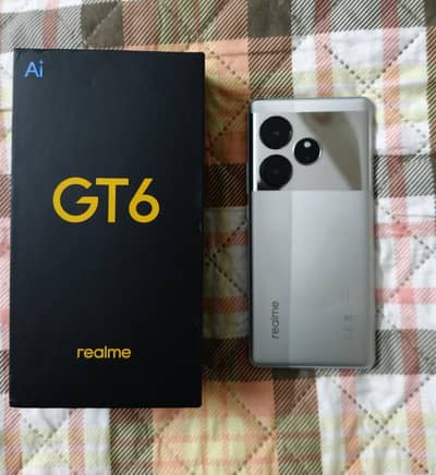 Realme GT 6 120fps pubg  16/512 offical pta approved
