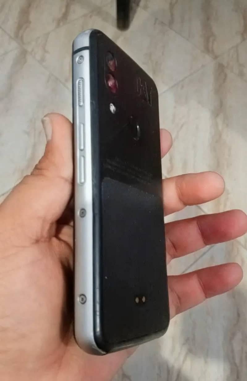 Cat S62 2