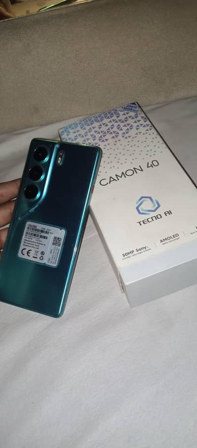 Tecno CAMON 40