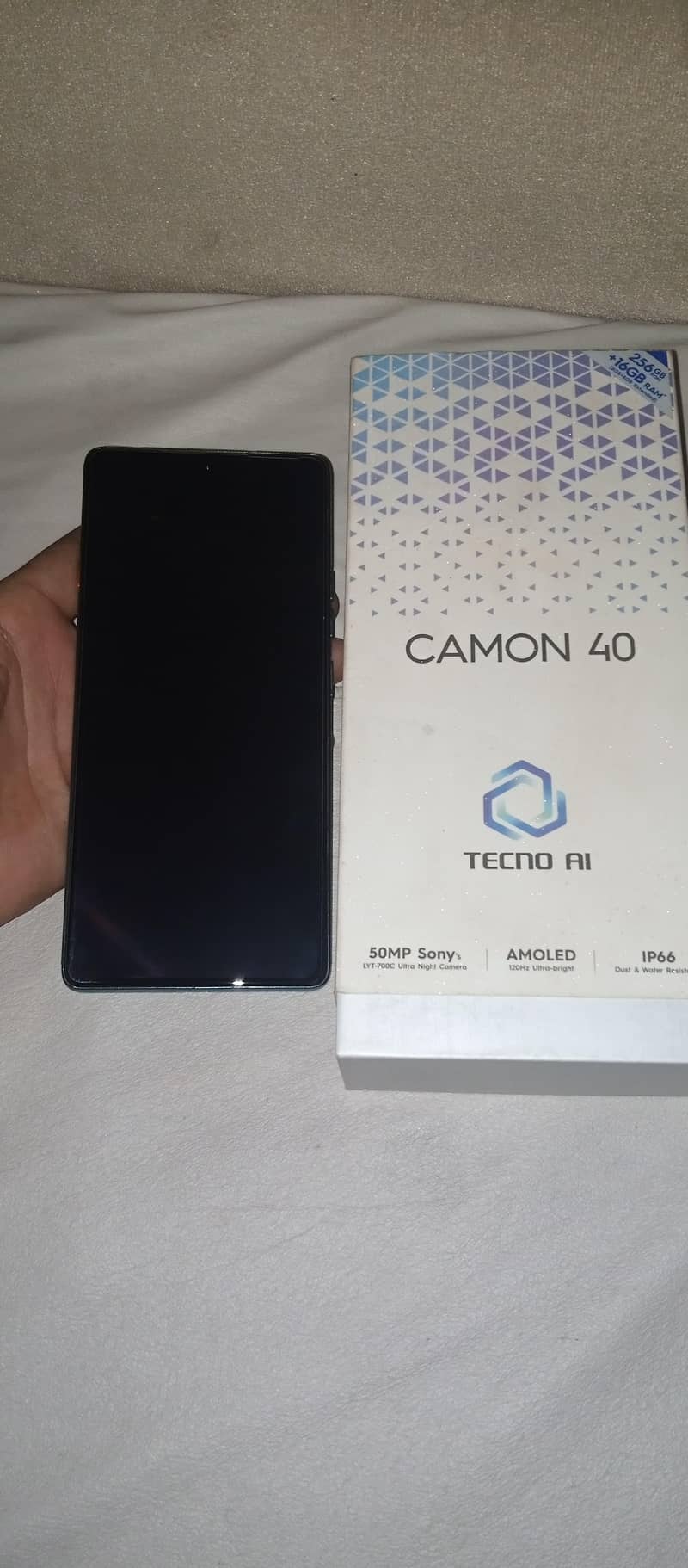 Tecno CAMON 40 1