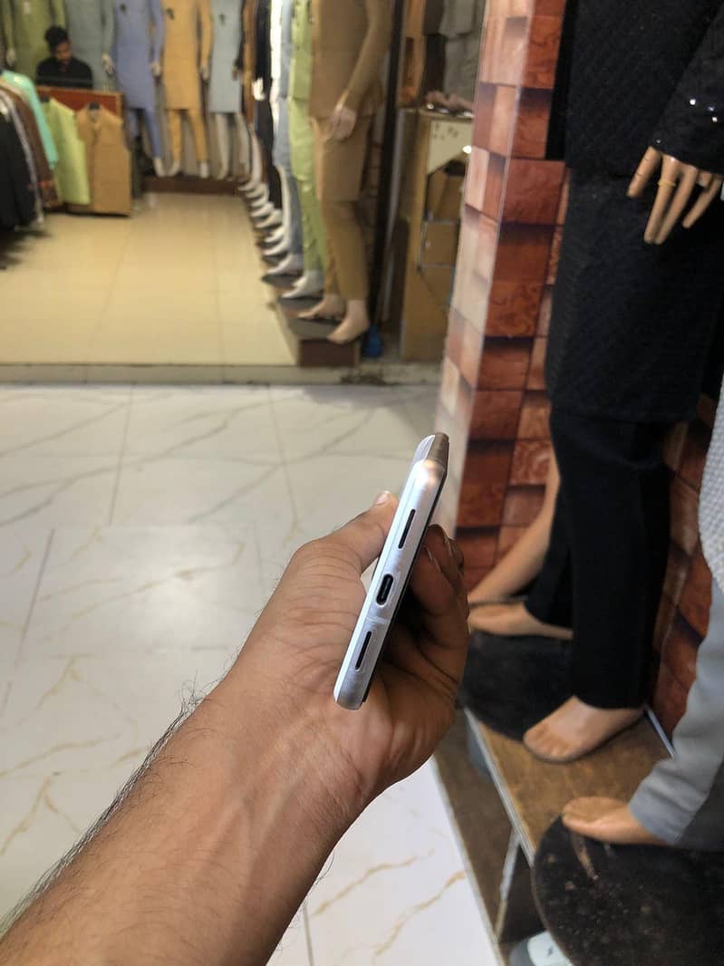 Google Pixel 7 2
