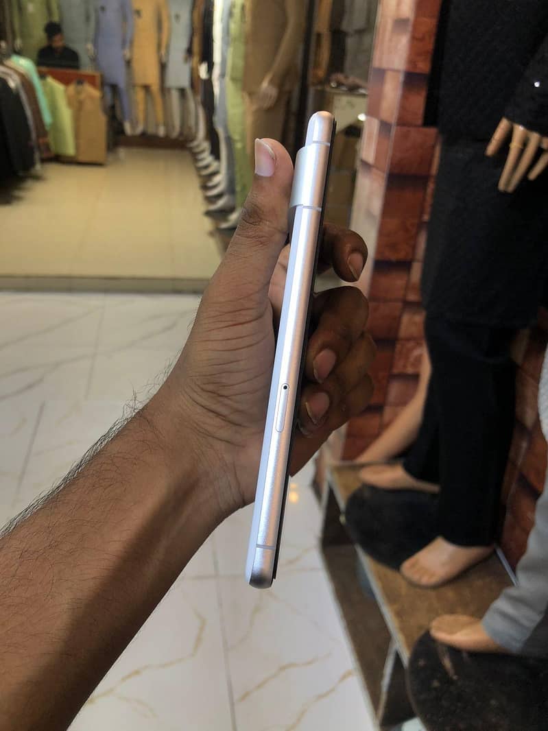 Google Pixel 7 3