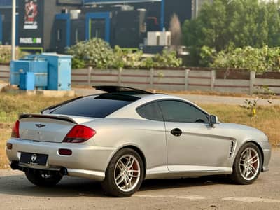 Hyundai Tiburon tuscani