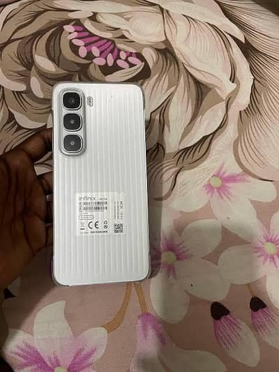 Hot 60i Brand New condition, just 20 days Used