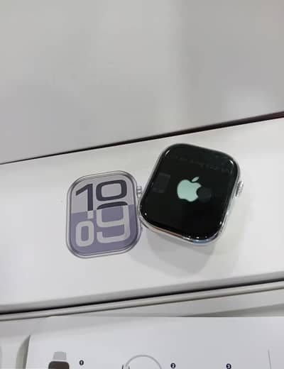 sr11 series 11 Apple logo smart watch