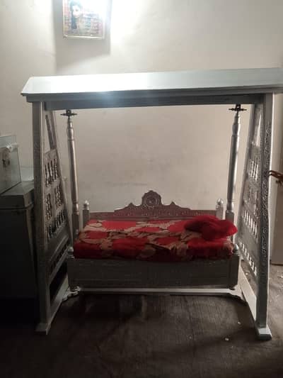 behtarin jhula for sale demand 40000