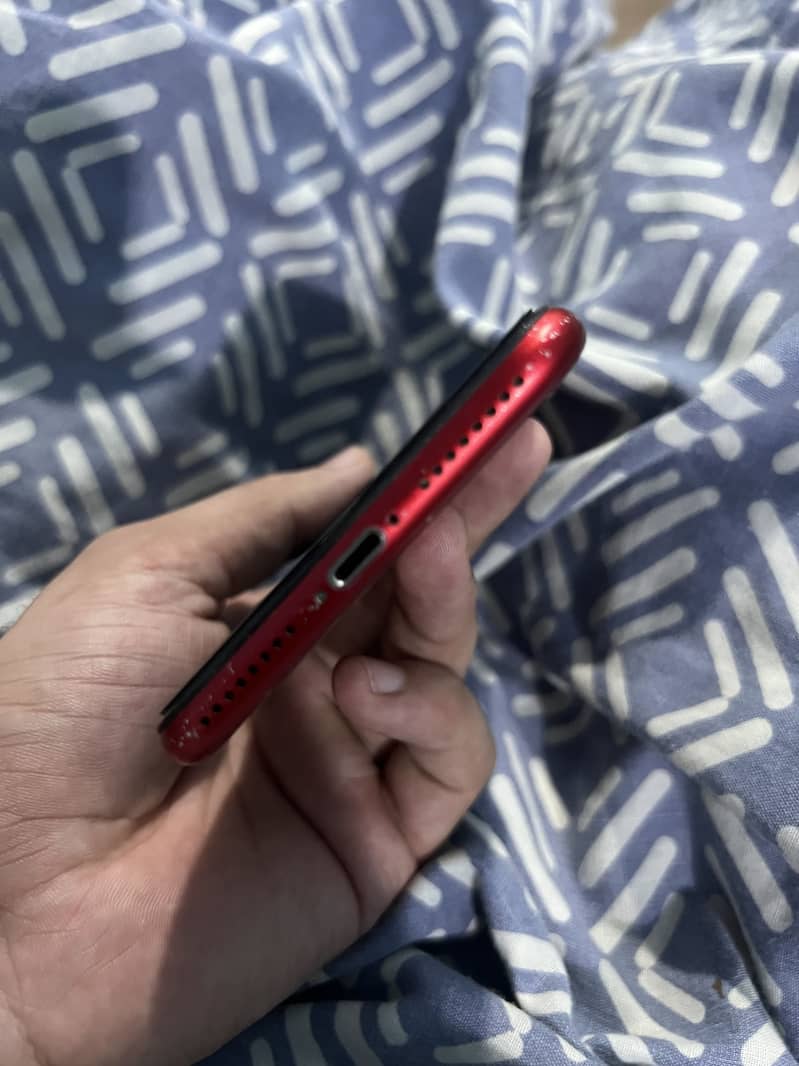 Apple iPhone 8 Plus 1