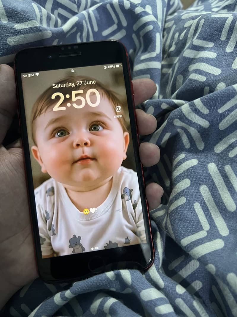 Apple iPhone 8 Plus 2