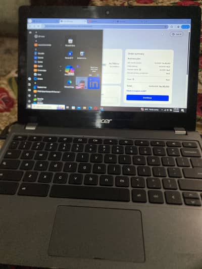 Acer C740 4/128gb 5th generation processer