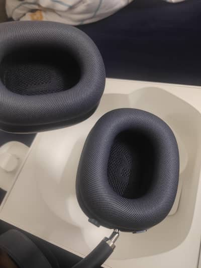 Apple Airpods Max 2024