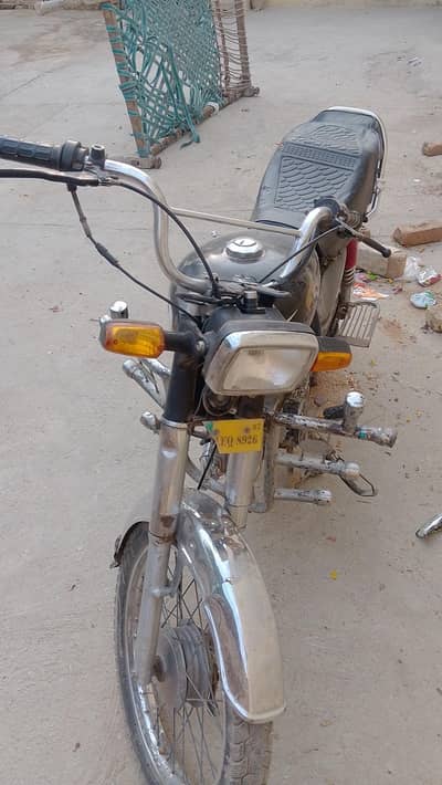 urgent sale hero 70cc bike