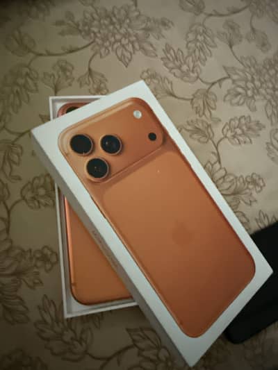Apple iPhone 17 Pro Max jv