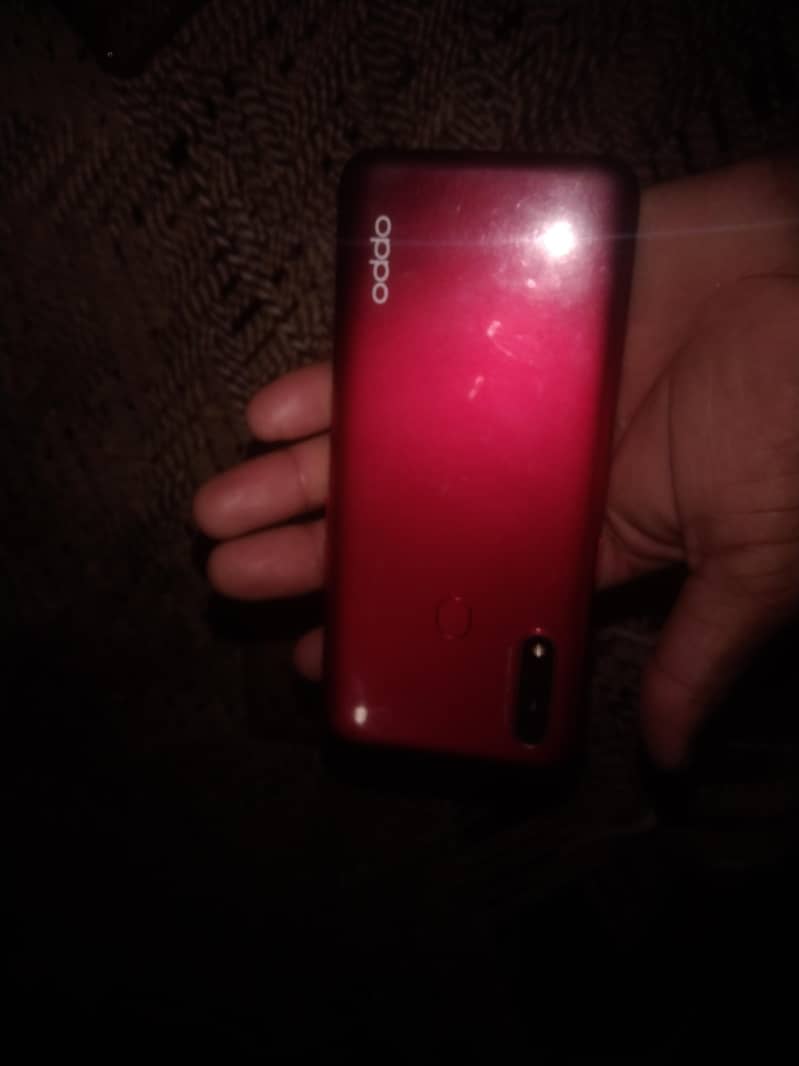 OPPO A31 1