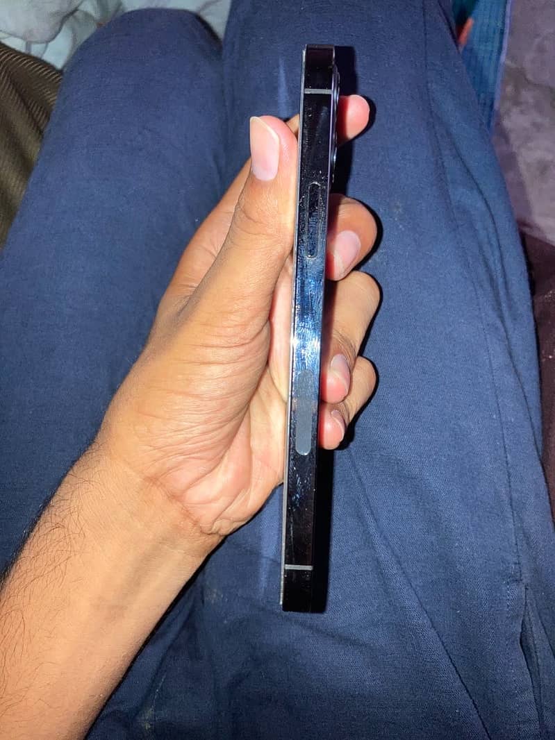 Iphone 12 pro 2