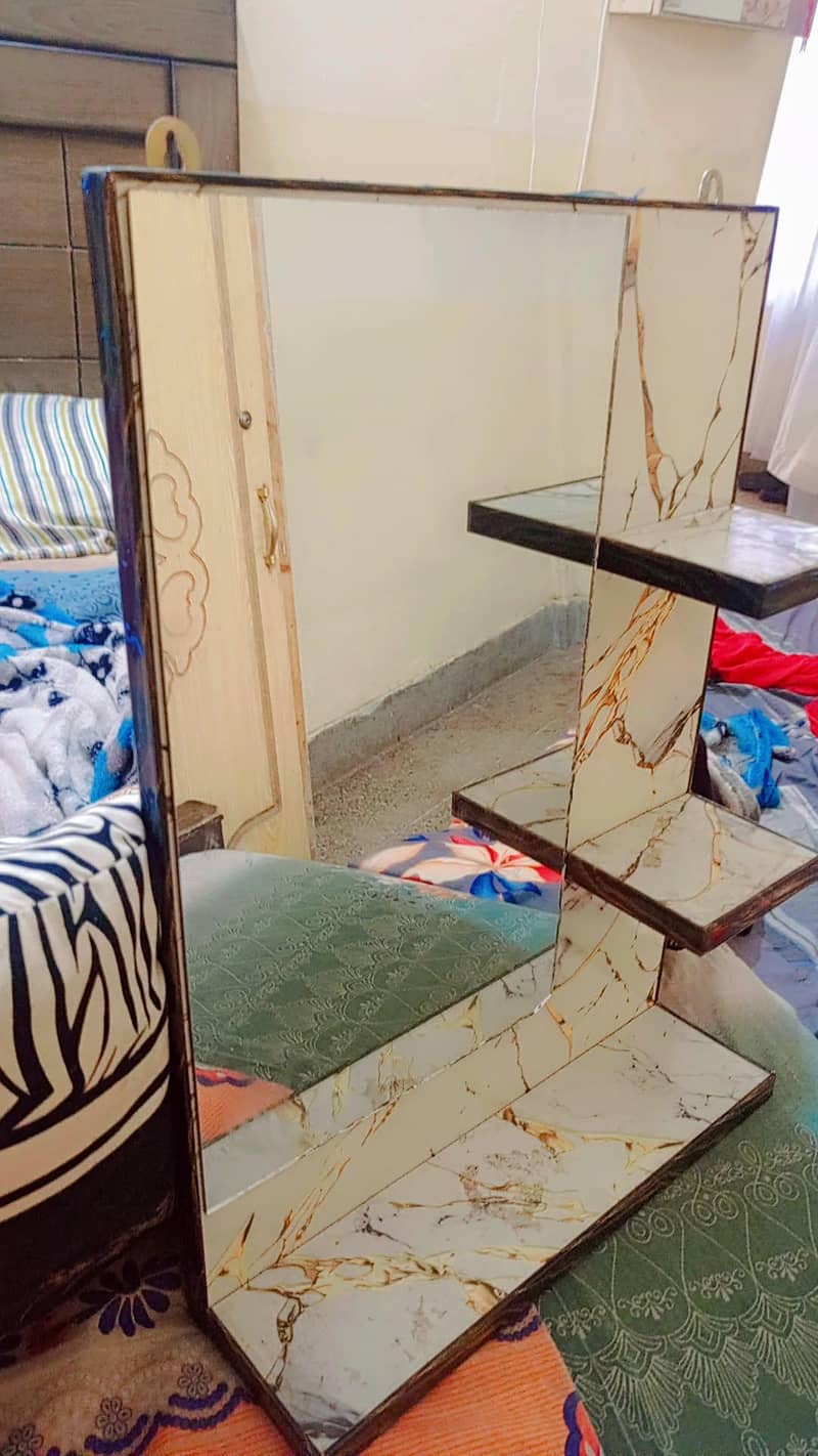 mini dressing + wall mirror 2