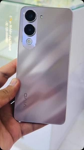 Vivo Y04 4 gb ram 128gb  memory