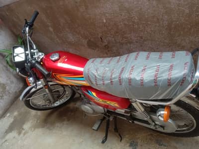 Honda CG 125 2025