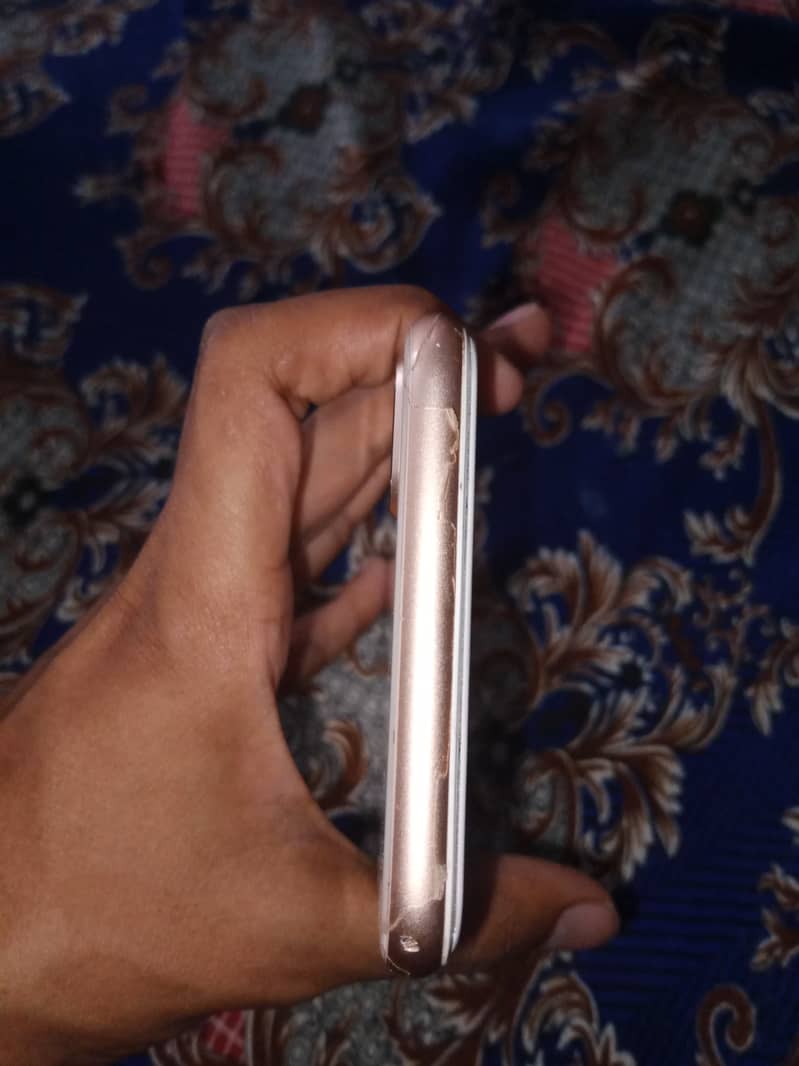 Apple iPhone 8 Plus 2