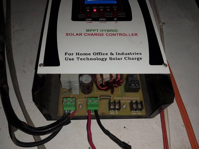MPPT Solar charge controller 1