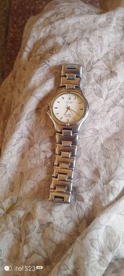 Citizen Eco-Drive Stainless Steel Watch - Classic and Elegant"