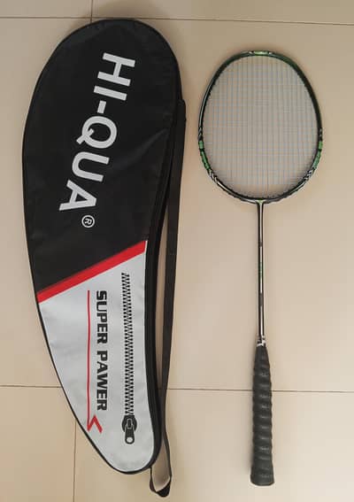 Hi-Qua 890 Badminton Racket with Cover – Excellent Condition