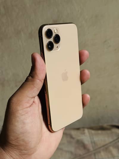 Apple iPhone (PTA)