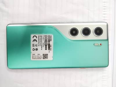 Tecno CAMON 40 Pro