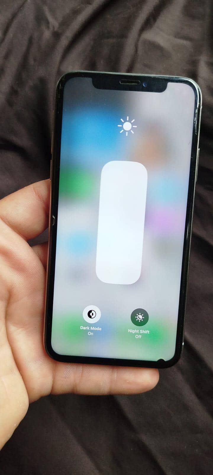 Apple iPhone X 4