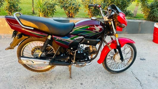 Honda pridor