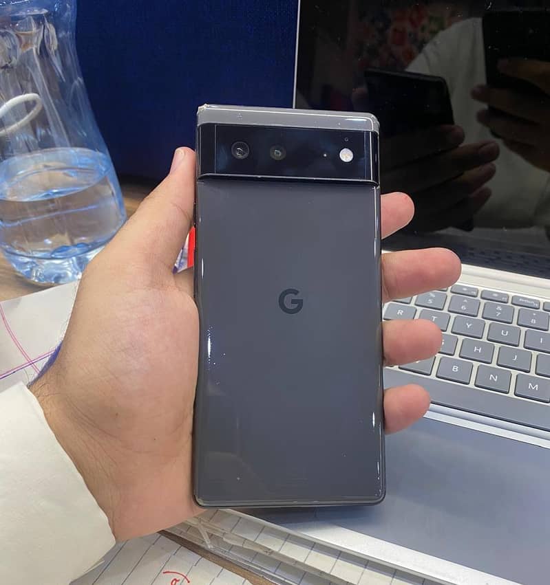 Google Pixel 6 0