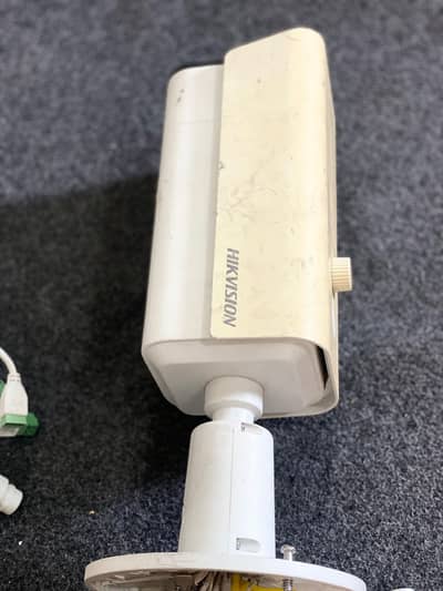 Hikvision 4MP zoom camera 25X Optical zoom